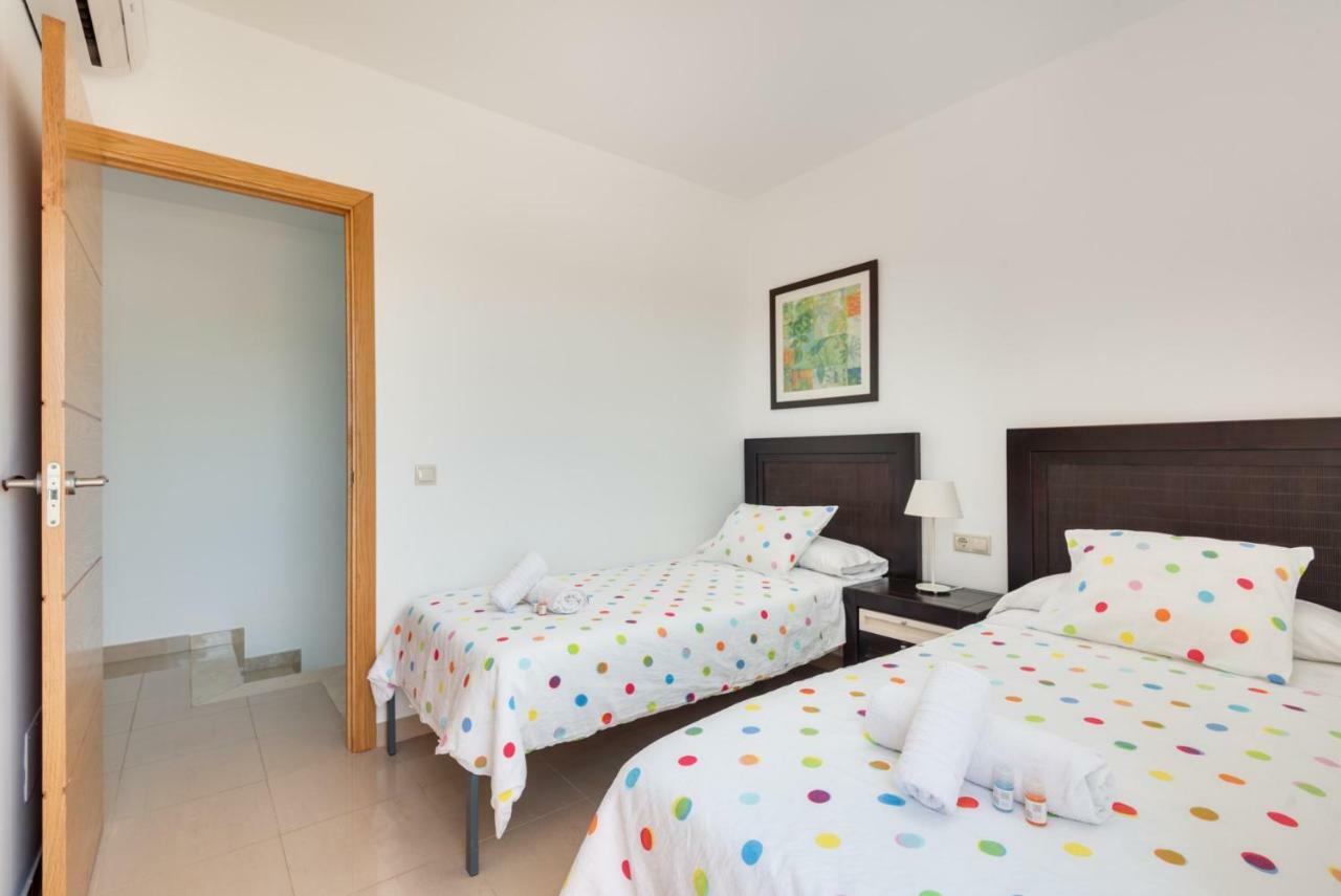 Villa 26 Cala'N Bosch (Menorca) Exterior foto